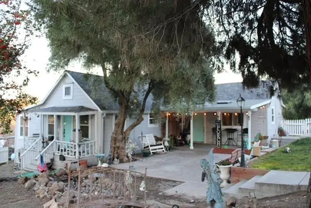 7250 Southside Road, Hollister, CA 95023 - Image #2