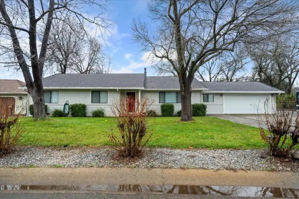 7235 Amigo Way, Redding, CA 96002