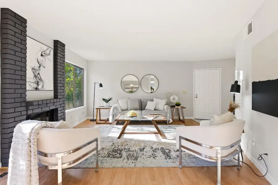 16154 Loretta Lane, Los Gatos, CA 95032 - Image #3