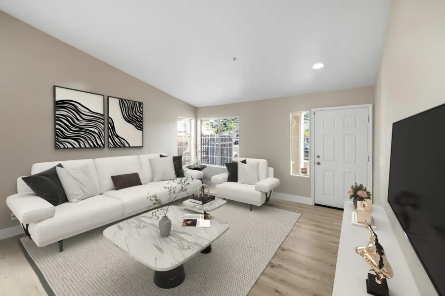 11 Saguaro Circle, Salinas, CA 93905 - Image #3