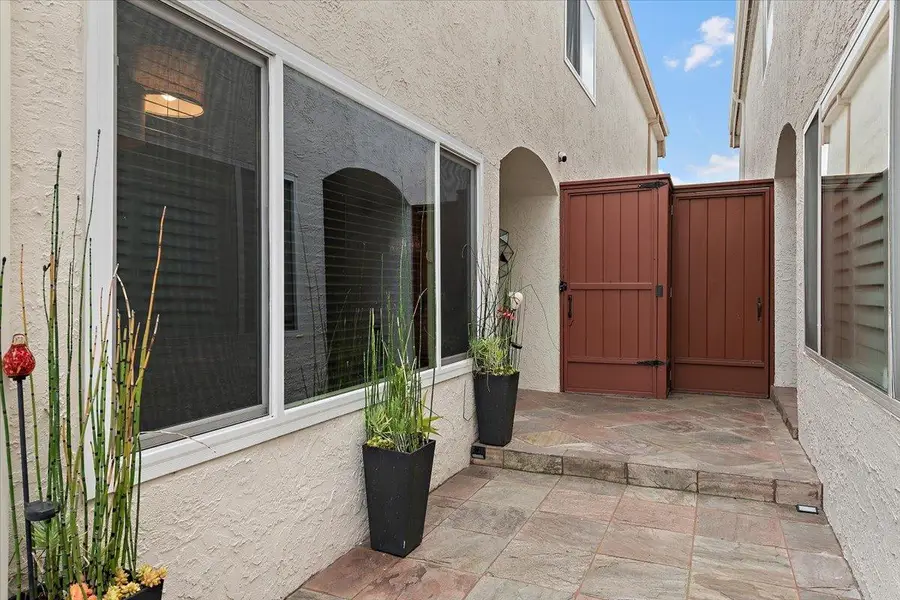 444 Fathom Drive, San Mateo, CA 94404 - #3