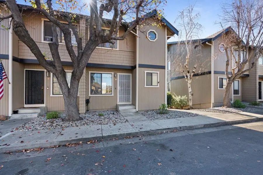 801 Nash Road #B10, Hollister, CA 95023 - Image #3