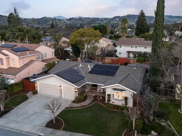 6812 Lazy River Way, San Jose, CA 95120