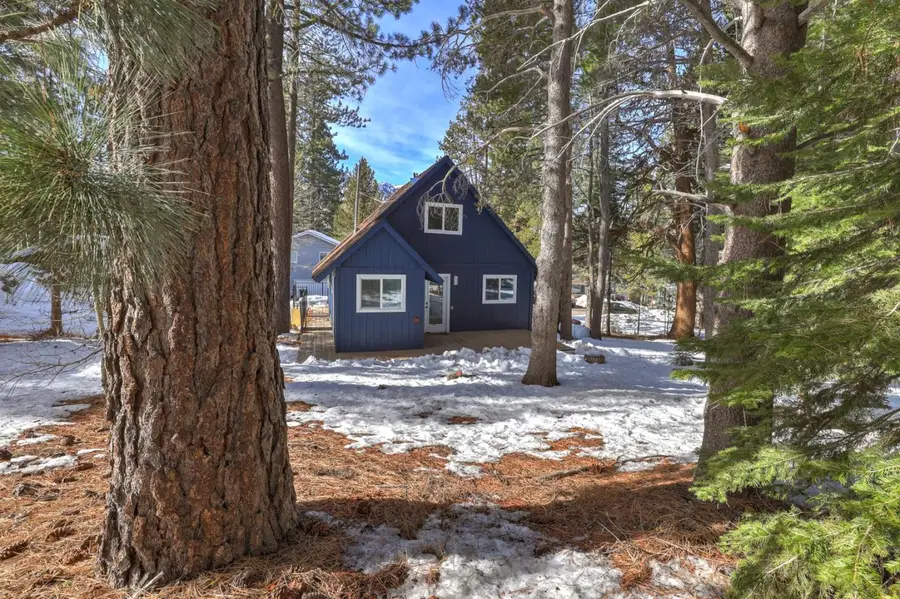 2161 Pinewood Drive, South Lake Tahoe, CA 96150 - #2