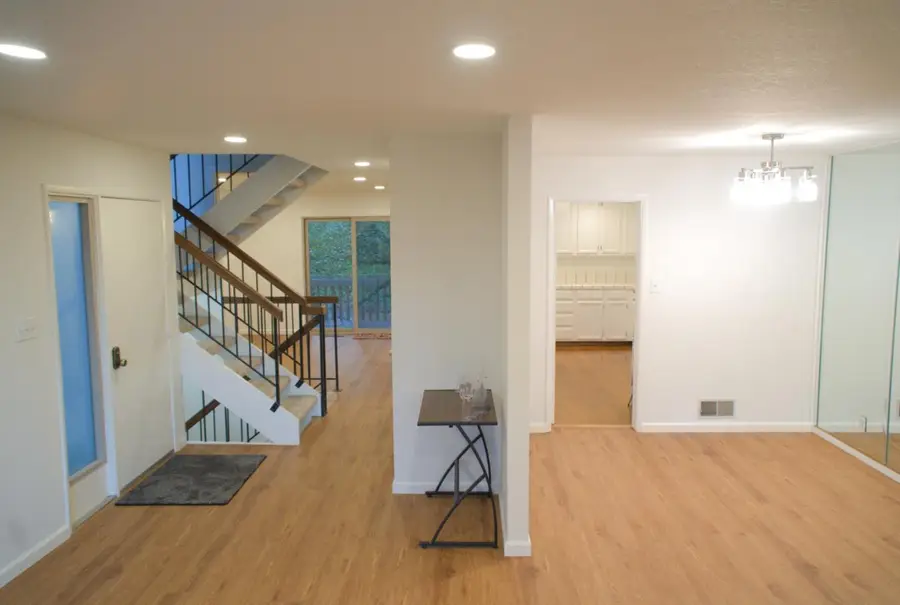 6 Havenridge Court, San Mateo, CA 94402 - #3