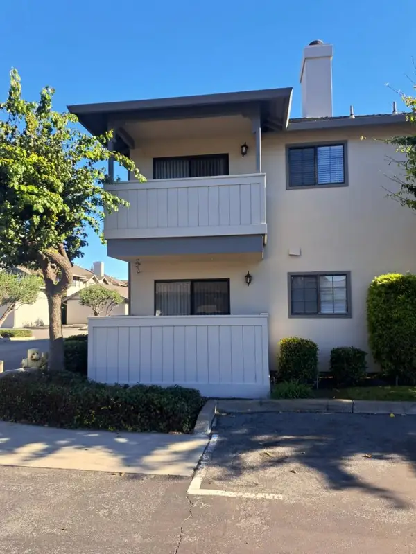 1056 Padre Drive #4, Salinas, CA 93901