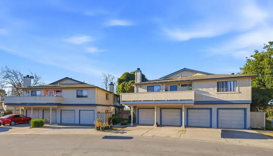 229 Silver Leaf Drive #B, Watsonville, CA 95076 - Image #2