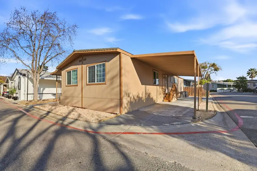 304 Los Encinos Street #304, San Jose, CA 95134 - #2