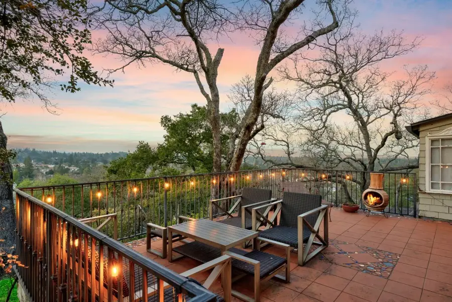 8 Central Court, Los Gatos, CA 95030 - #3