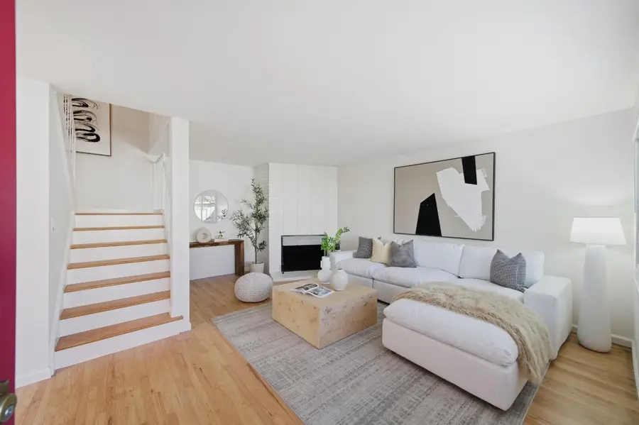 455 Lotus Lane, Mountain View, CA 94043 - Image #3