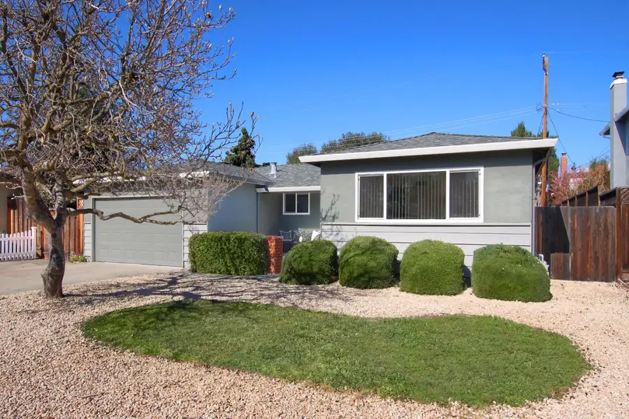 425 Queens Court, Campbell, CA 95008 - Image #2