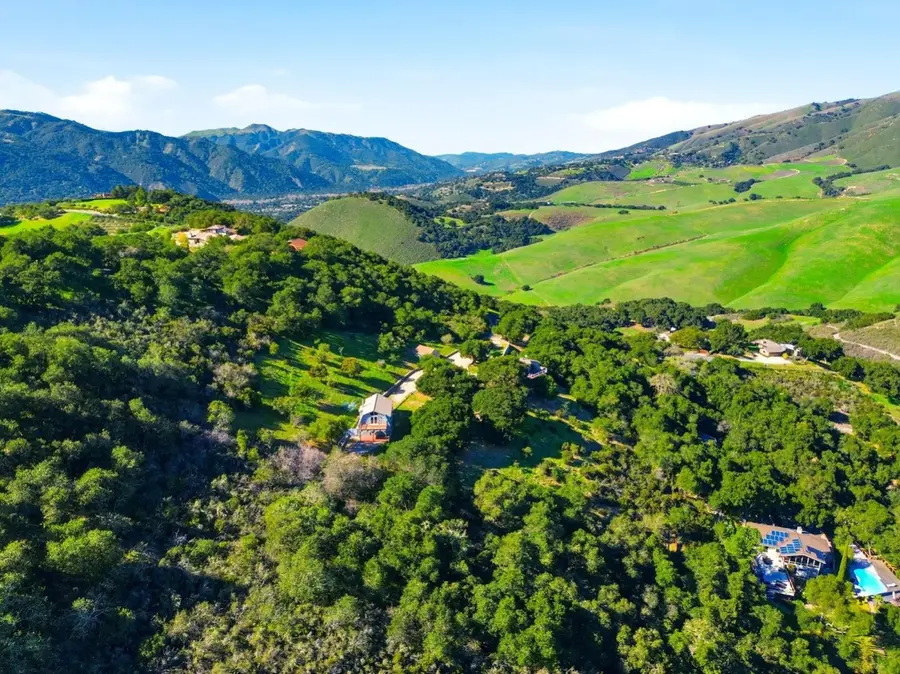 31420 Via La Naranga, Carmel Valley, CA 93924 - #2