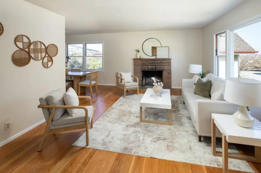 3820 Fernwood Street, San Mateo, CA 94403 - Image #2