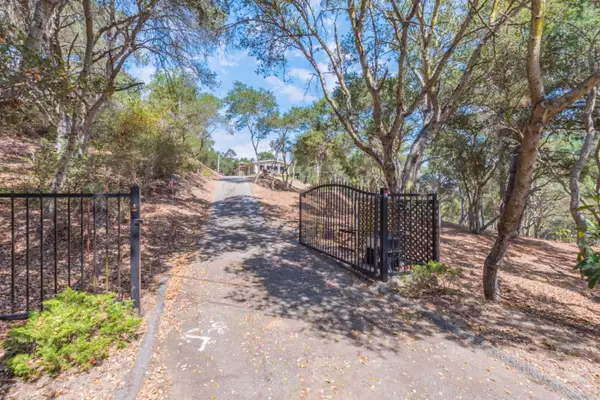 18795 Rea Avenue, Aromas, CA 95004