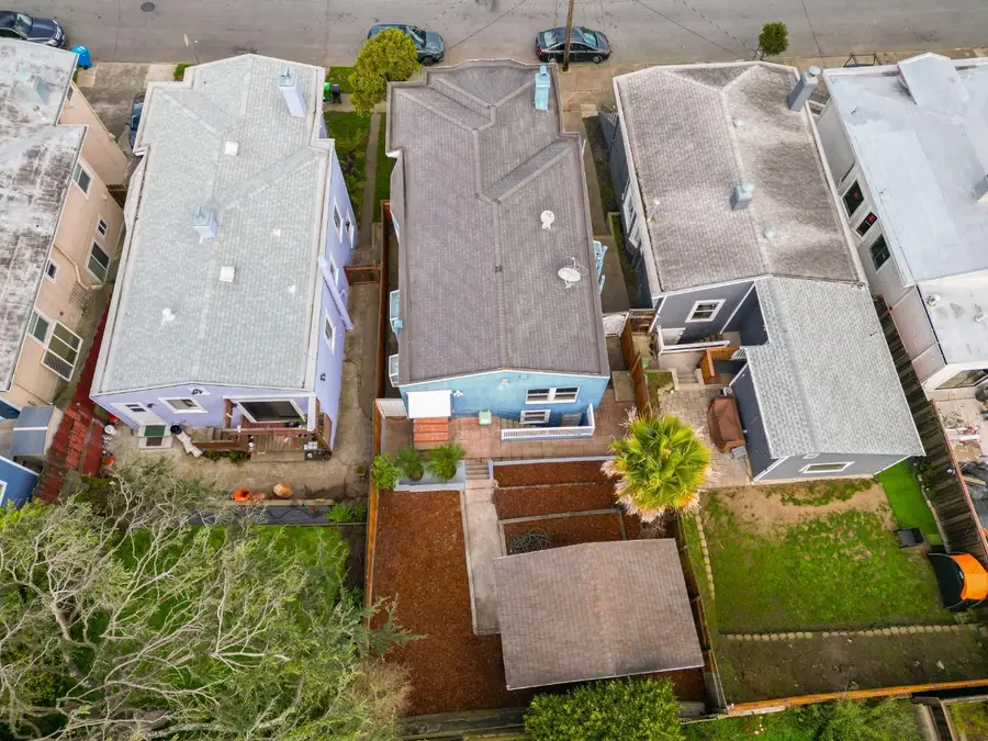 335 Chicago Way, San Francisco, CA 94112 - #3