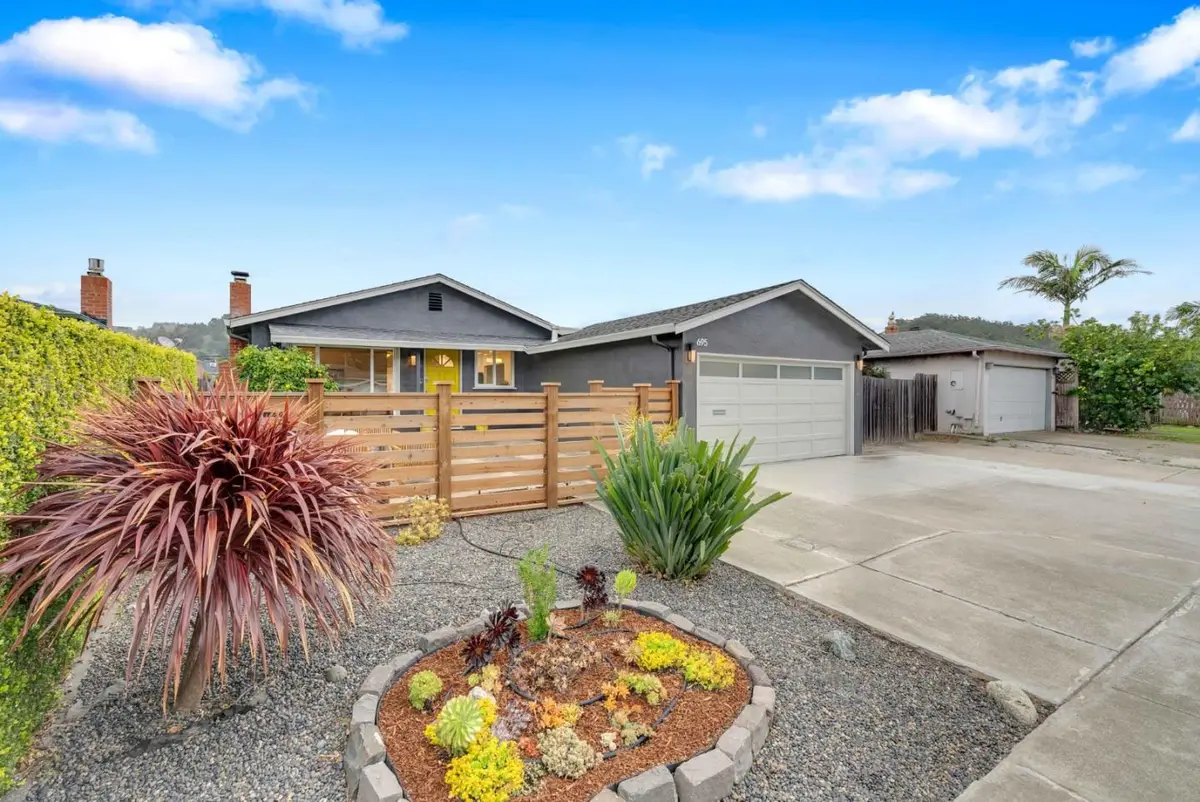 695 Linda Mar Boulevard, Pacifica, CA 94044 - #1