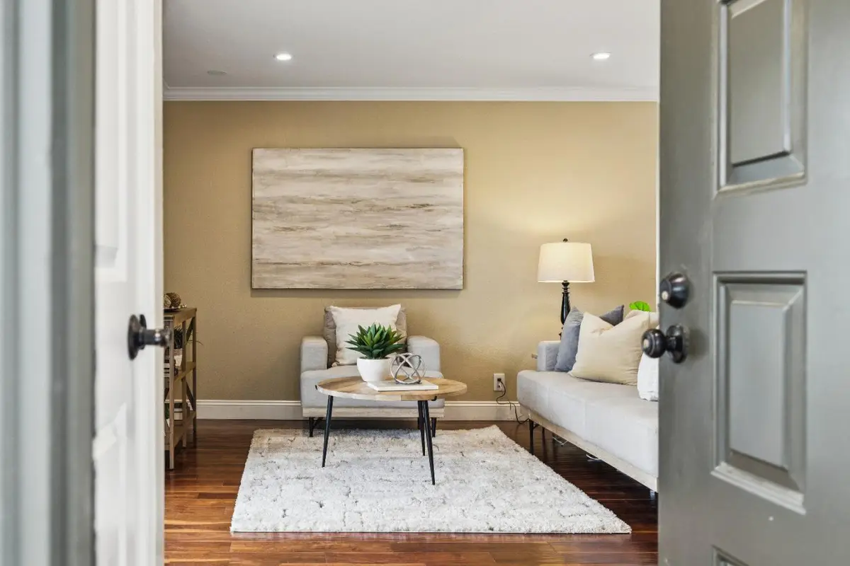 712 San Conrado Terrace #4, Sunnyvale, CA 94085 - Image #1