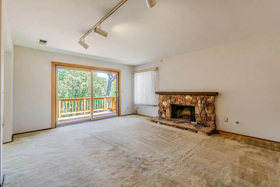 126 Saint Joan Lane, Pleasant Hill, CA 94523 - #3