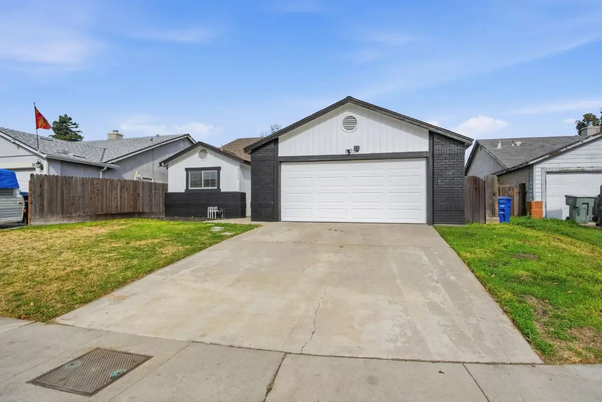 3117 Gibson Way, Modesto, CA 95354 - #1