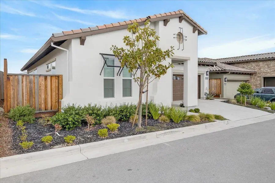 2102 White Oak Drive, Hollister, CA 95023 - #2