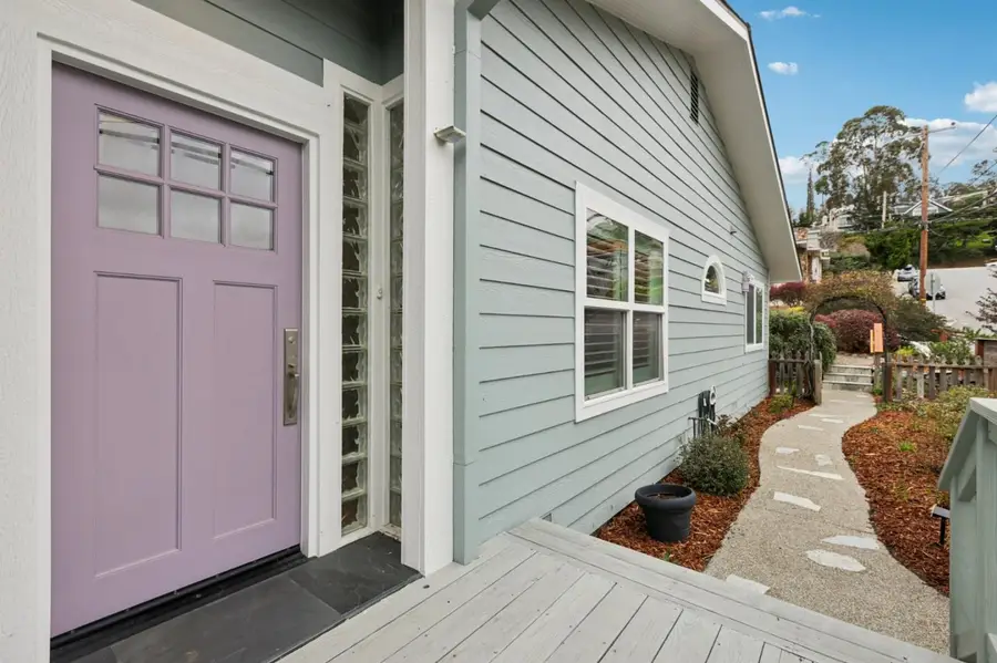 696 Francisco Street, El Granada, CA 94018 - #3