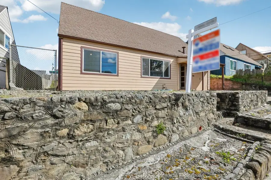 483 Heathcliff Drive, Pacifica, CA 94044 - #2