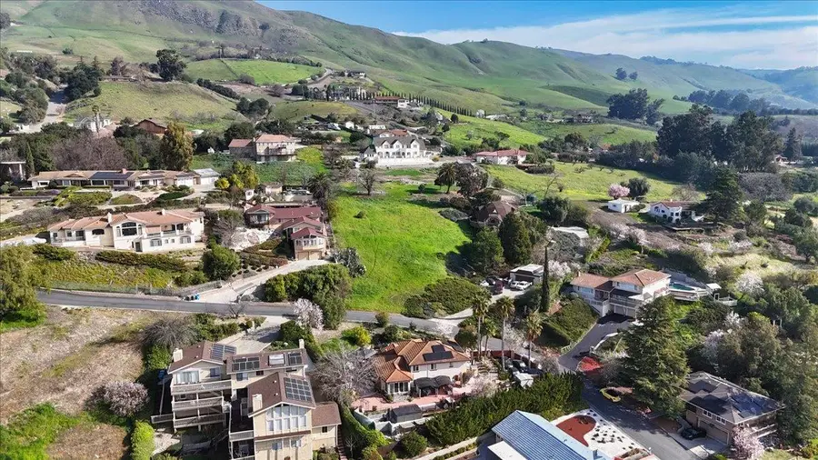 10060 Bon Vista Court, San Jose, CA 95127 - #2