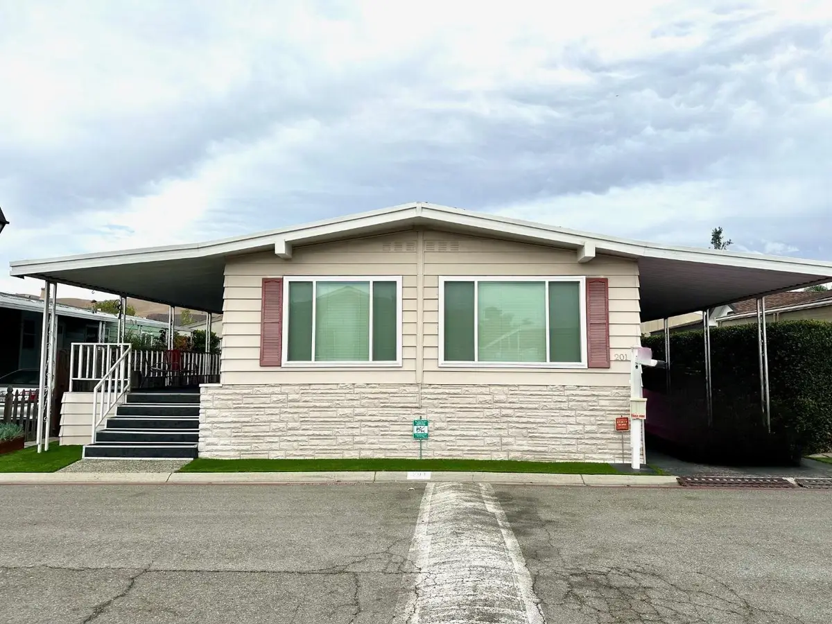 6130 Monterey Rd #201, San Jose, CA 95138 - #1