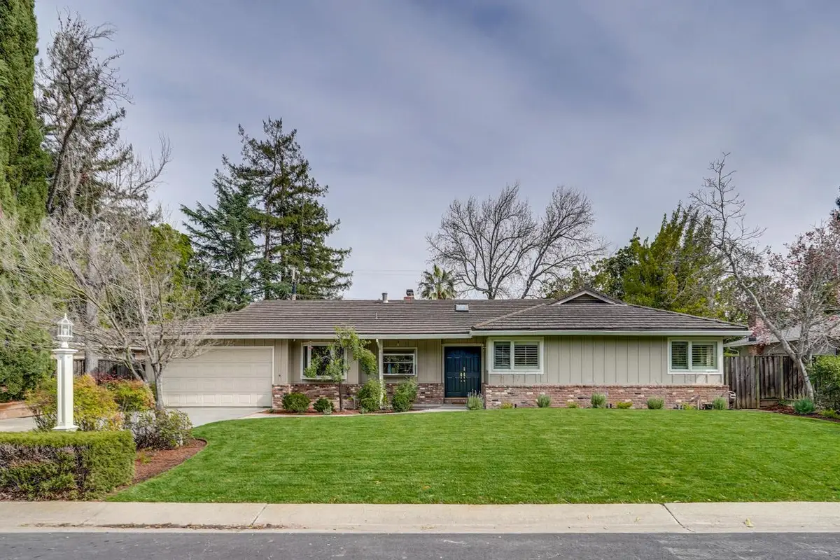 1624 Newcastle Drive, Los Altos, CA 94024 - #1