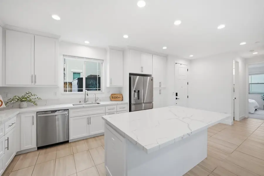 1122 S Morning Glory Drive, Tracy, CA 95391 - #3