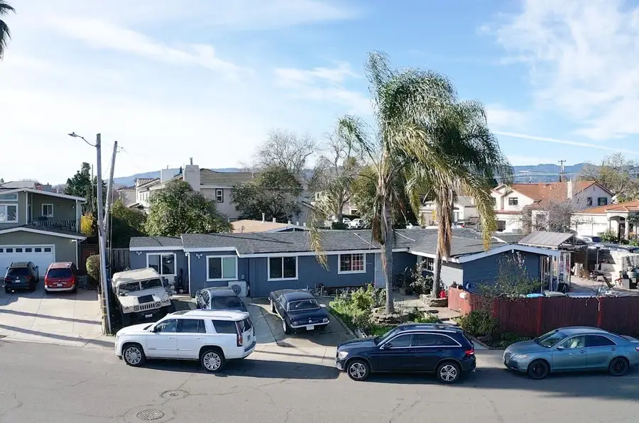 18940 Loree Avenue, Cupertino, CA 95014 - #2