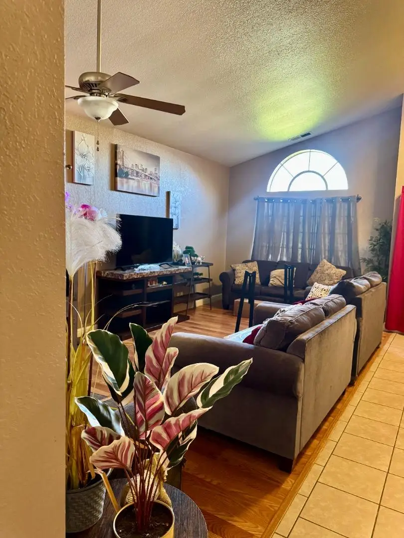 1363 Merganser Court, Newman, CA 95360 - #3