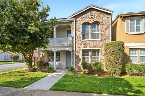7902 English Oak Circle, Gilroy, CA 95020