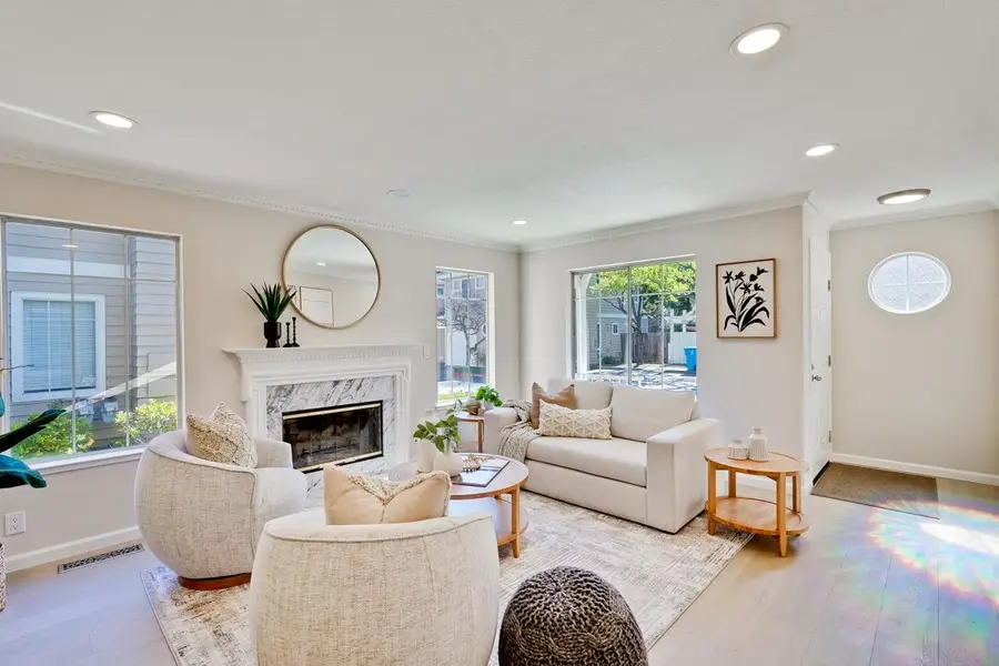 2112 Windrose Place, Mountain View, CA 94043 - #3