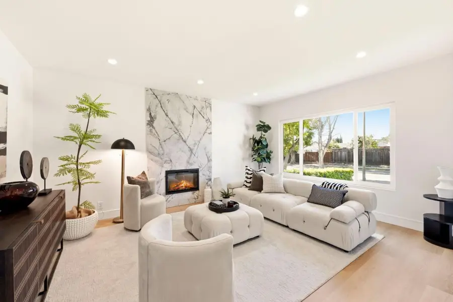 3076 Baronscourt Way, San Jose, CA 95132 - #2