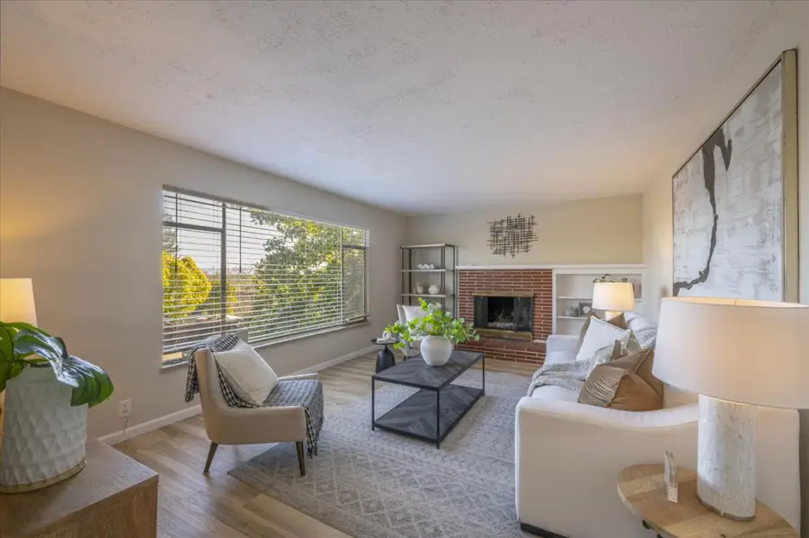 1196 Foothill Street, Redwood City, CA 94061 - #3