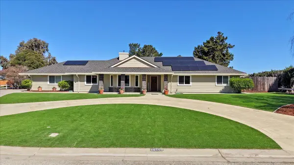 18595 Ranchito Del Rio Drive, Salinas, CA 93908