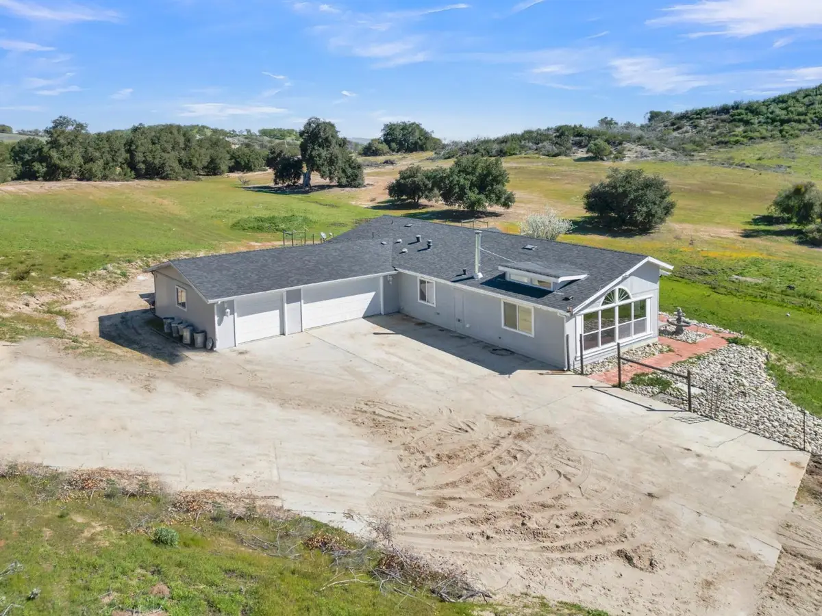 53330 Smith Road, Bradley, CA 93426 - #1