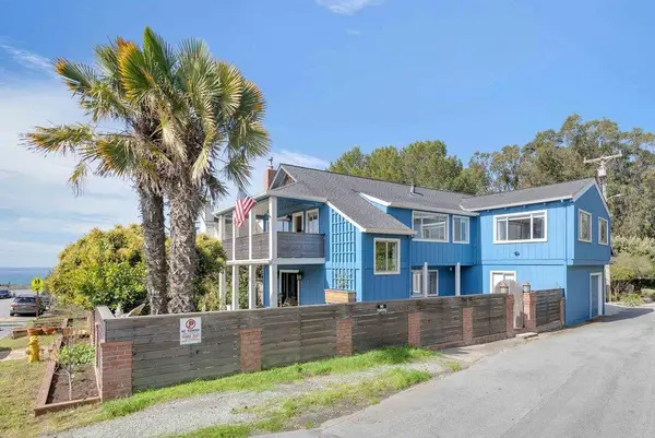 61 Ocean Street, Davenport, CA 95017