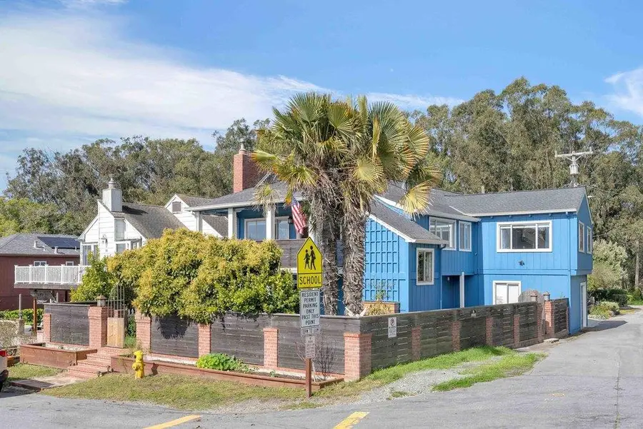 61 Ocean Street, Davenport, CA 95017 - #2