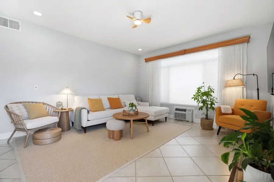 95 Hobson Street #6A, San Jose, CA 95110 - #3