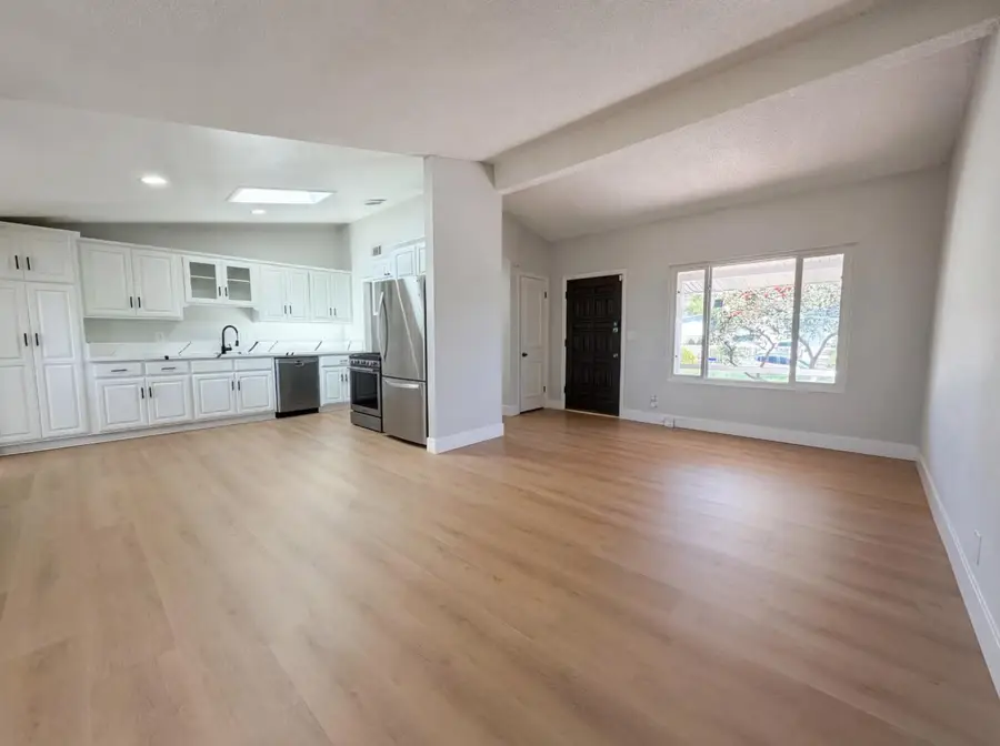 27723 Foxlane Drive, Santa Clarita, CA 91351 - #3