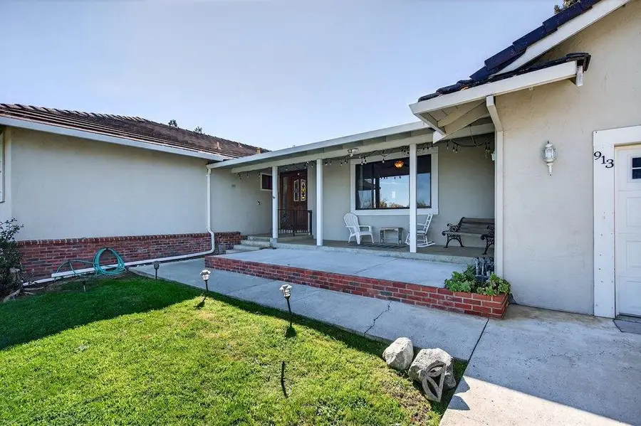 913 Ridgemark Drive, Hollister, CA 95023 - #3