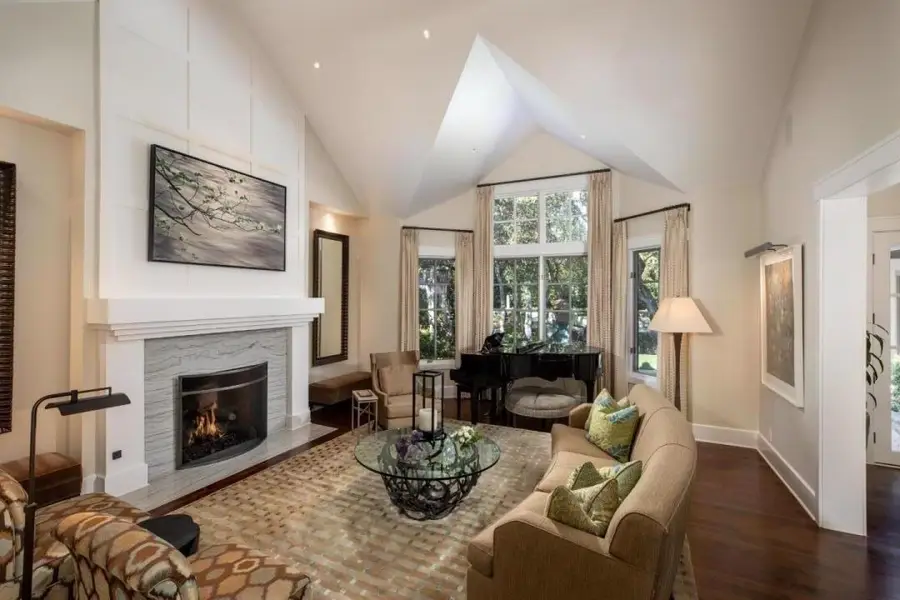 Address Withheld By Seller, Atherton, CA 94027 - #2