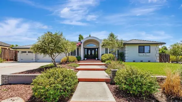 640 S Ridgemark Drive, Hollister, CA 95023