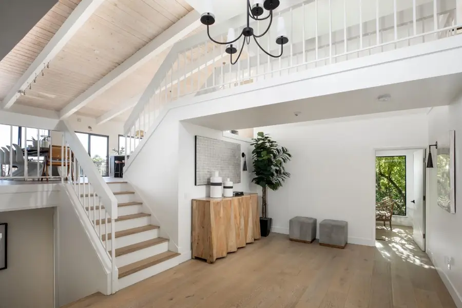 10669 Magdalena Road, Los Altos Hills, CA 94024 - #2