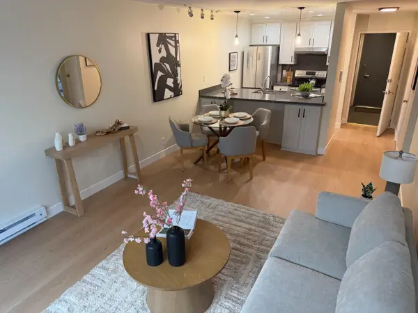 222 Laurel Street #105, San Carlos, CA 94070