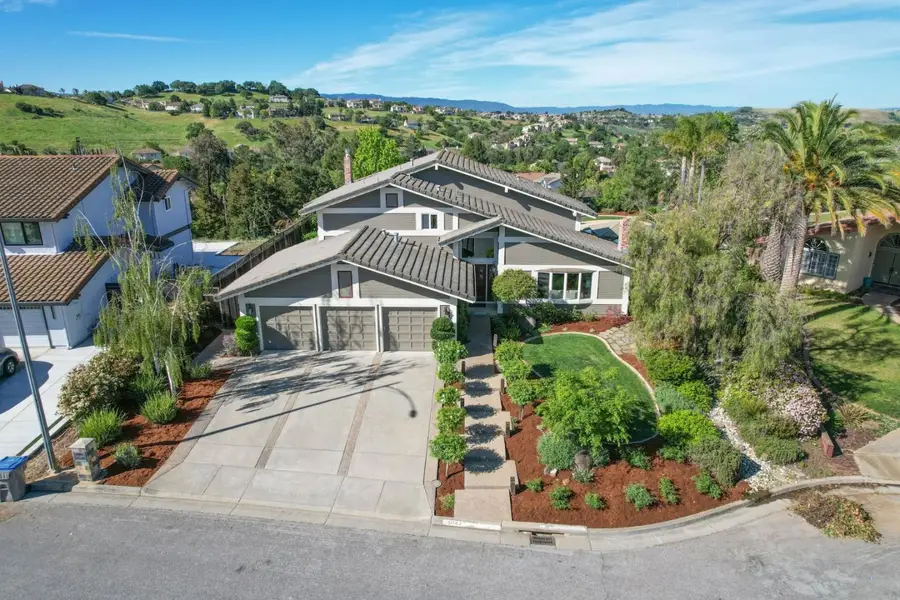 3047 High Meadow Lane, San Jose, CA 95135 - #2