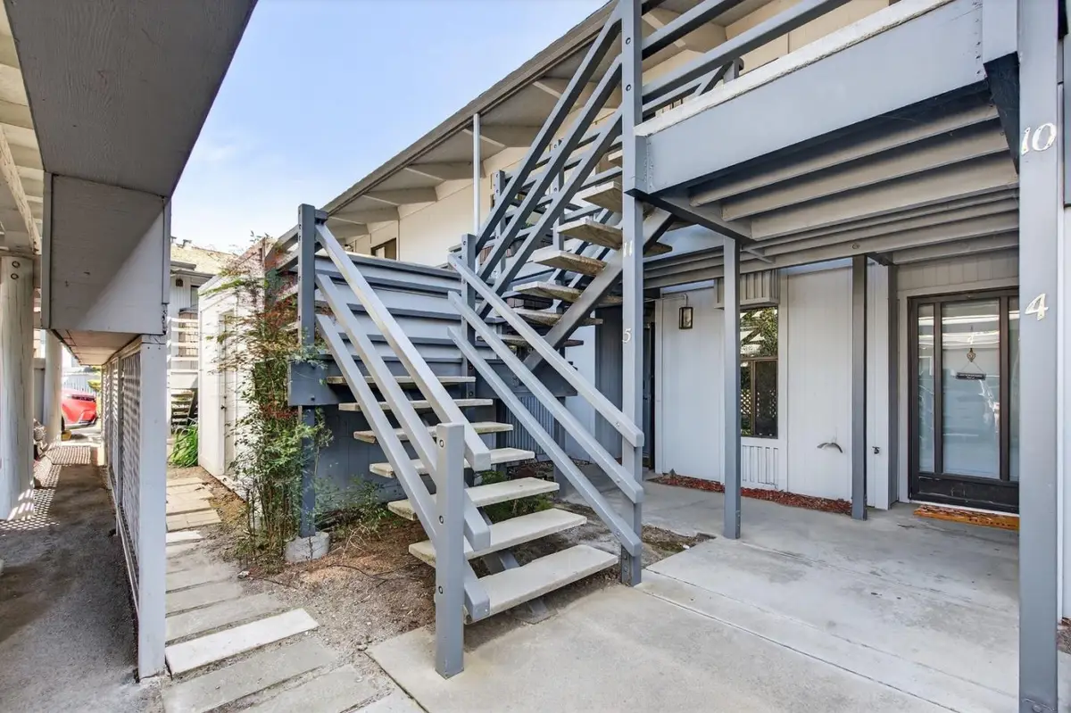 158 Kern Street #10, Salinas, CA 93905 - #1