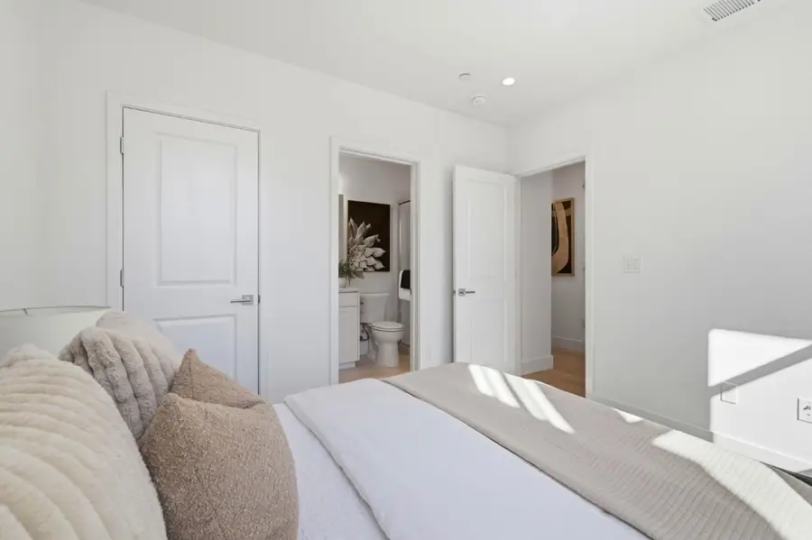 2739 Oak Road, Walnut Creek, CA 94597 - #3